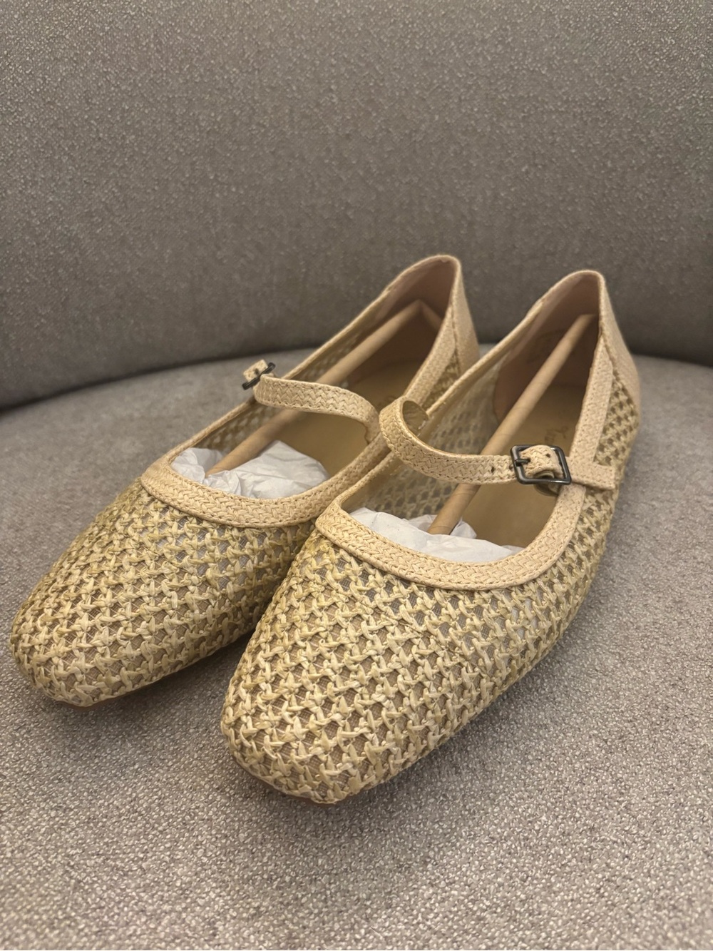 Trary Women’s Woven Mary Jane Flats in Beige Size 8.5